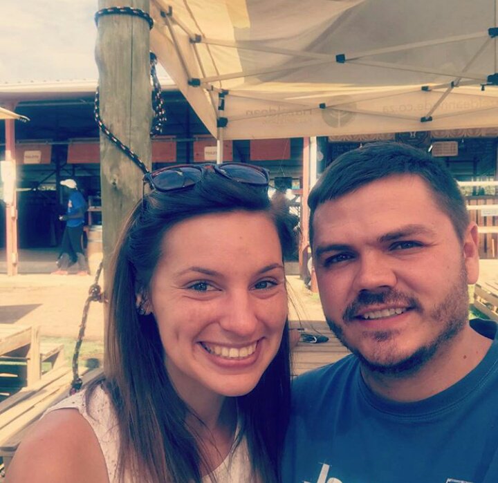 CowhouseMarket's tweet photo. Dankie aan almal wat die naweek kom kuier het by Cowhouse Mark! Ons is oop elke Sat &amp; Son, 9-4. Gratis Toegang. Sien julle daar! #FamilyMark #LekkerKos https://t.co/kxpMdqTBPJ