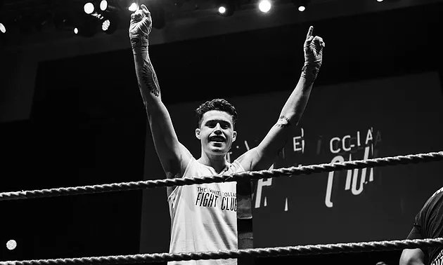 TWCFightClub's tweet photo. Challenging yourself can do wonders for your sense of self-worth &amp; help boost confidence.

Read more about pushing yourself out of your comfort zone in our blog: https://t.co/titliZErGj

#TheWCFightClub

#WhiteCollarBoxing #CharityBoxing #FightNight #Boxing #FightClub https://t.co/3XbvCheBe9