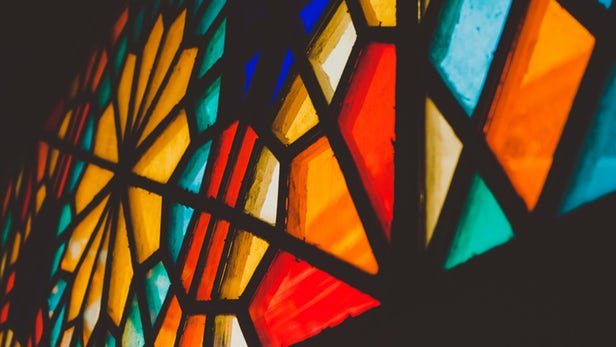 Using Stained Glass to Kill Bacteria via <a href="/ibizbook/">iBizBook</a> ibizbook.com/live/blogs/200…