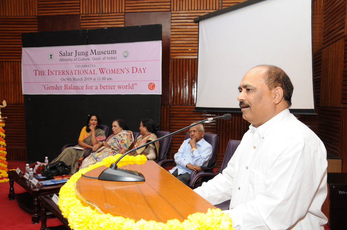 INTERNATIONAL WOMEN'S DAY celebrated

Discussion on -

''Gender balance for a better world''

Chief Guest : Air Commodore P. Ramu (R), also a ''Tribute to our soldiers''
Panelists were eminent citizens from Hyderabad.

#InternationalWomenDay2019