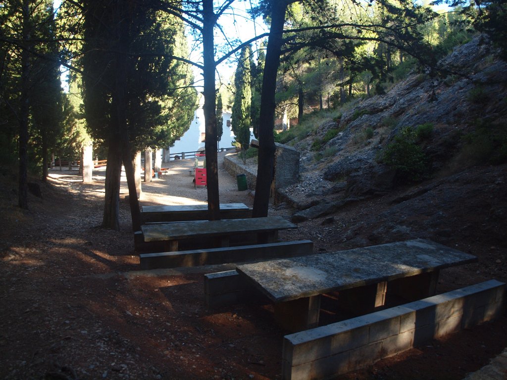 SomDePicnic's tweet photo. Bon dia!
La nova entrada del bloc: àrea de pícnic ermita de Santa Madrona, Corbera d'Ebre, @TurismeTerrAlta @terresebretur 
https://t.co/oZKXDXio2v https://t.co/Ck4urrC5HZ