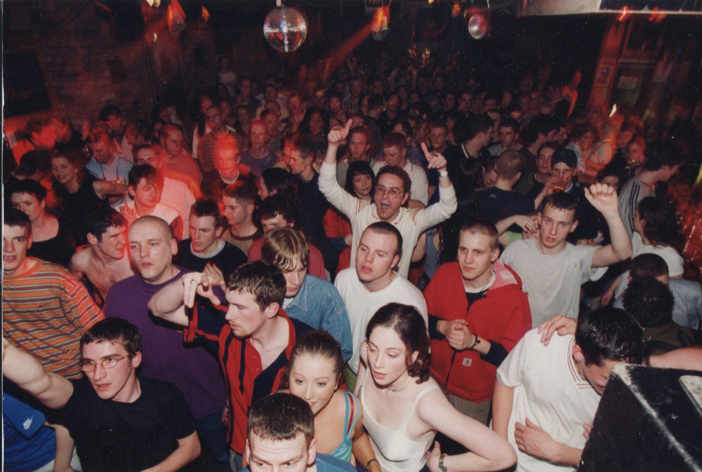 totallydublin's tweet photo. As #D1Records celebrates its 25th anniversary with a new compilation and takeover of Yamamori Tengu on St Patrick’s Day, head honcho @EamonnD1 reflects on his connections along with some contributors to the vinyl boxset. @hidden_agenda_ @stpatricksfest  https://t.co/z7pkDwNIPV https://t.co/4KoPDdjSn1