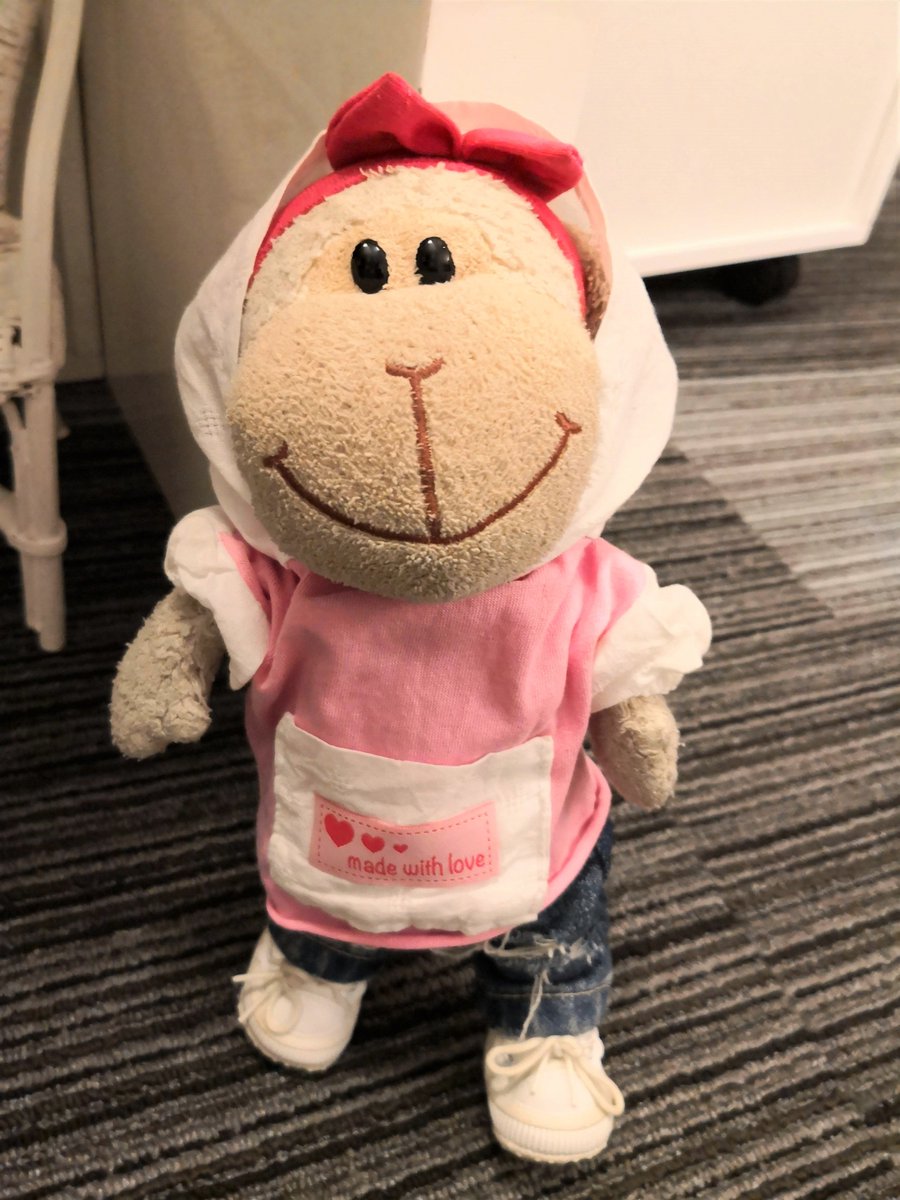 lumi_princess's tweet image. morning loves, it's been a while now ... I hope y'all r still fine ? 🥰😍😘

#fashion #newlook #outfit #outfitoftheday #fblogger 
#fashionblogger #style #pink #madewithlove #hoodie