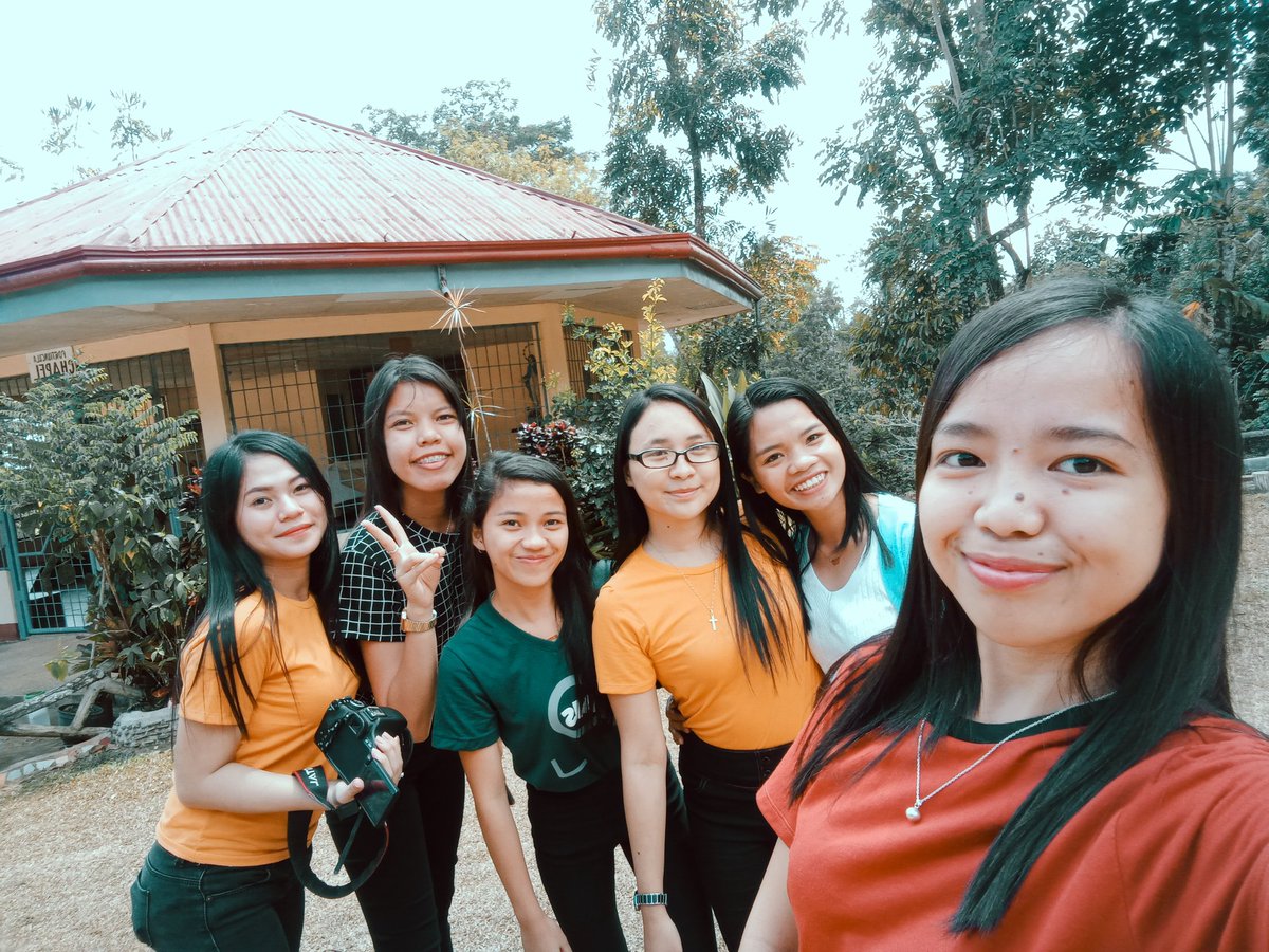 jen09vingt's tweet photo. Lovelovelove ❤ #Batch1 #Retreat 😇 https://t.co/mPFbUAGpZ8