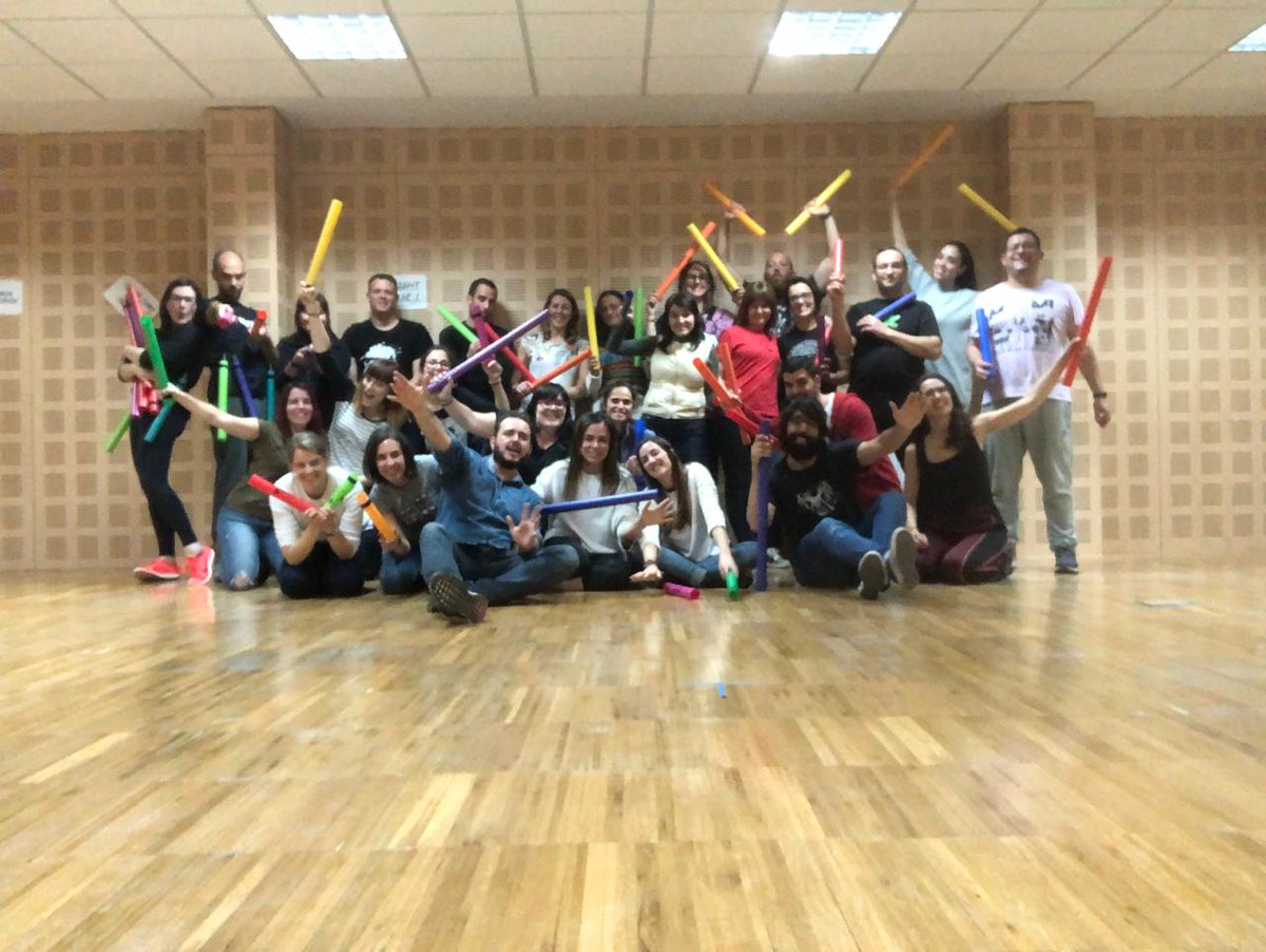 Valoración curso #boomwhackers: 🔝

👏participantes
👏Uirá Kuhlmann

Gracias Escuela Municipal de Música y Danza de Arganda del Rey