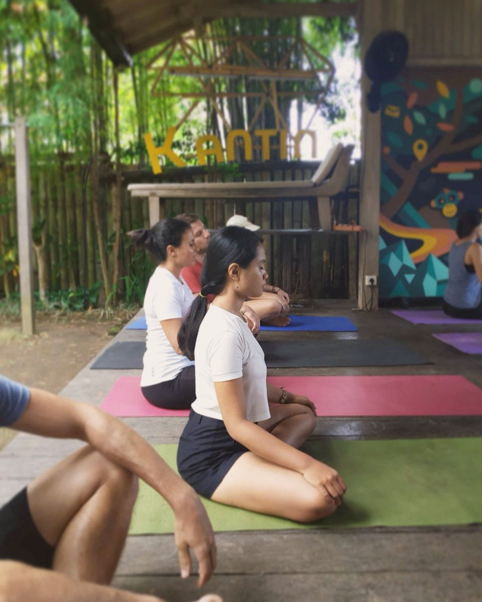 In Hubud we believe that movement and meditation are sources of productivity and wellbeing. That is why we have our Wellness Wednesdays, where our members can take a little brake and leave their chairs.‍♀️

So join us at yoga Wednesdays and end your day the right way!