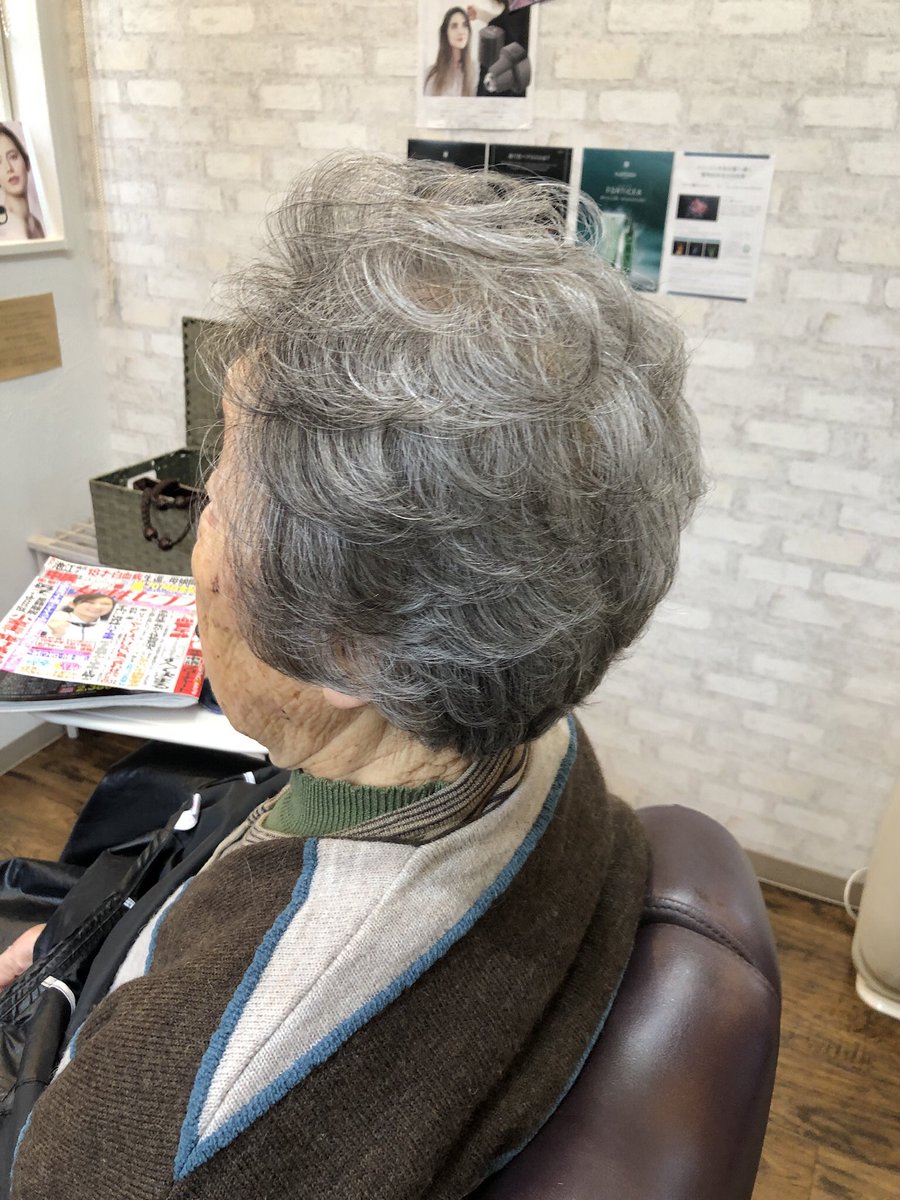 Love Hair Rink Yさんスタイル ๑ ๑ 今年96歳 歩いてお店までいつもお越し頂いておりますぅ 本当に元気なyさん いつも楽しいお話しありがとうございますぅ ˊ艸ˋ パーマスタイル おばあちゃんの知恵 仙南美容室 Love Hair Rink Yさんスタイル ๑ ๑ 今年96歳 歩いてお店までいつもお越し頂いておりますぅ 本当に元気なyさん いつも楽しいお話しありがとうございますぅ ˊ艸ˋ パーマスタイル おばあちゃんの知恵 仙南美容室