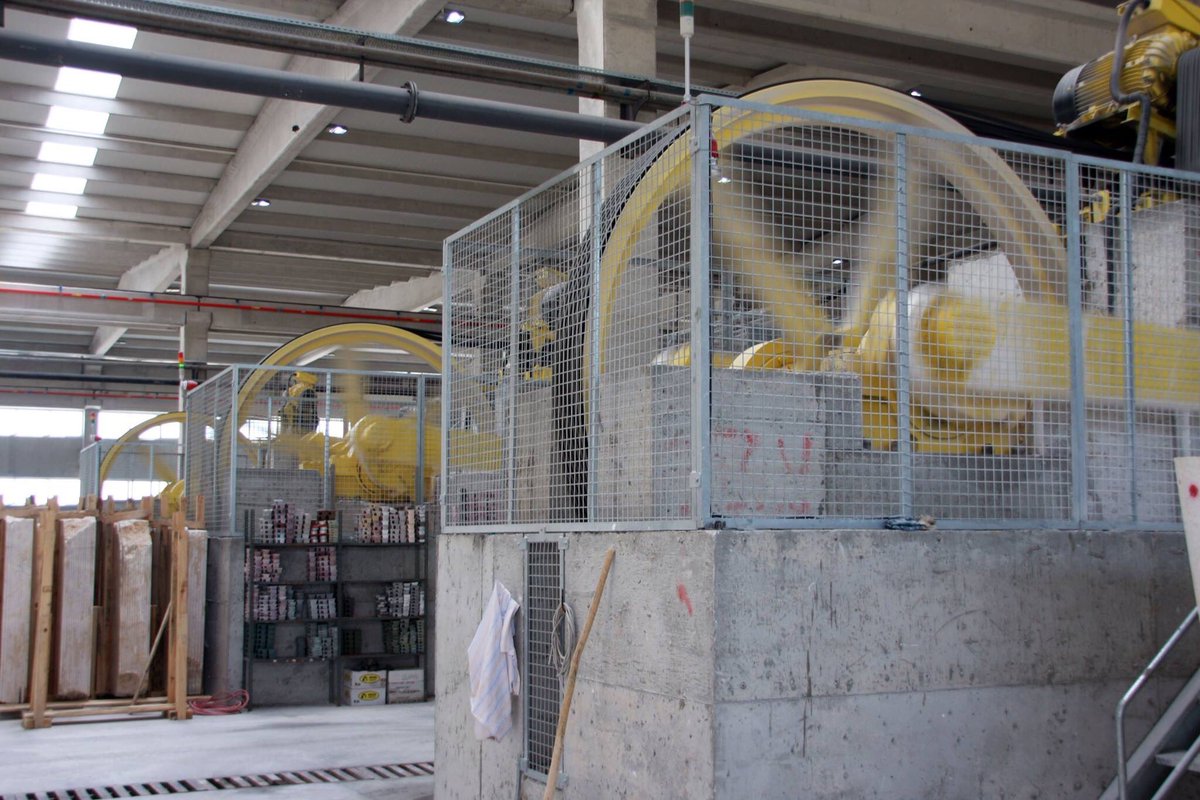 mksmachinery's tweet photo. Gangsaw for Marble, 80 Blades Gang Saw for Marble, Marble Gangsaw, Multi-Blades Marble Gang Saw, Marble Gang Saw Cutting Machine, Marble Slab Cutting Machine, MKS Makina, TURKEY
https://t.co/WemX2VGFCE | since 1978
#gangsaw #gangsawmachine https://t.co/ytv1sOMdaY