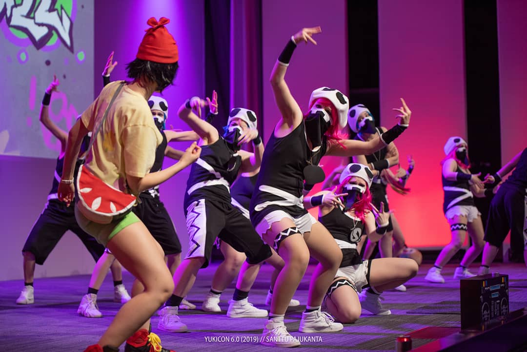 Facing convention hangover like...

📷: @ssspaju 
#rintsumode #pokemon