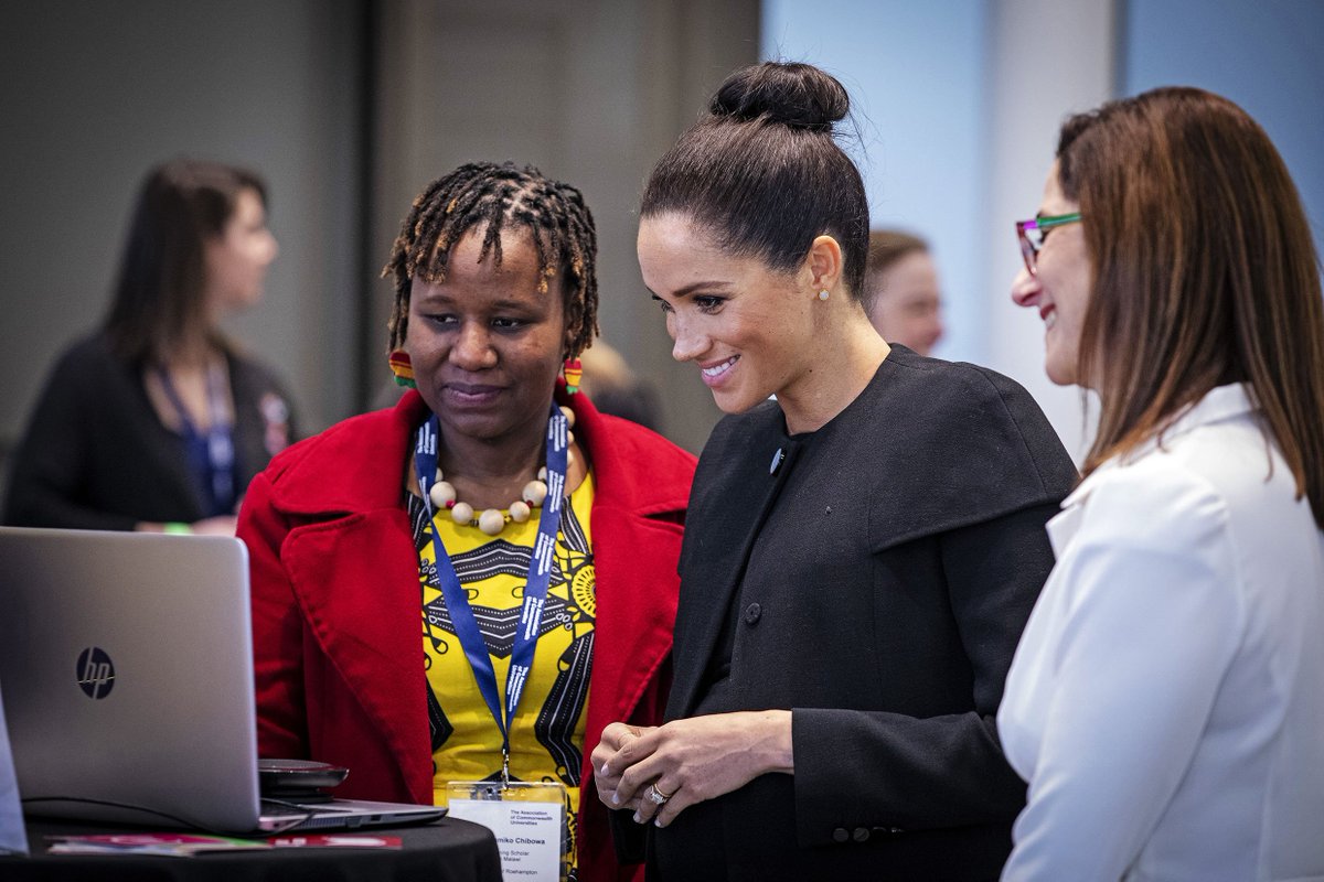 CheveningFCDO's tweet image. The Duchess of Sussex joined Chevener @MayamikoChibowa on a Skype call to Ghana, and discussed how education systems should adapt to enable marginalised children to fulfil their potential: chevening.org/chevening/news…

#ConnectedCommonwealth #IamChevening #CommonwealthDay
📸: @The_ACU