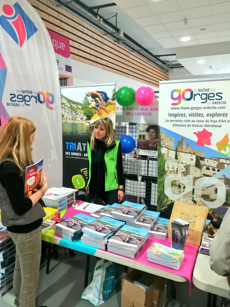 Retour en image sur les Rencontres du tourisme de l'Ardèche jeudi dernier. L'occasion de distribuer notre nouveau magazine 2019 et de conforter le réseau. #letsgoardeche