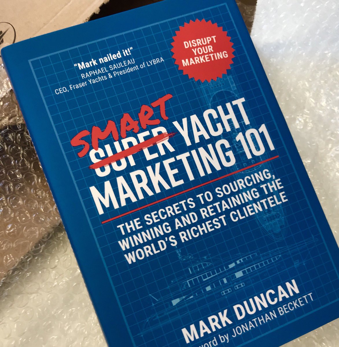 Monday is for Marketing ! Great way to start the week - thanks for my review copy #MarkDuncan <a href="/FraserYachts/">FRASERYACHTS</a> ! Get you copy from #Amazon or SmartYachtMarketing.com