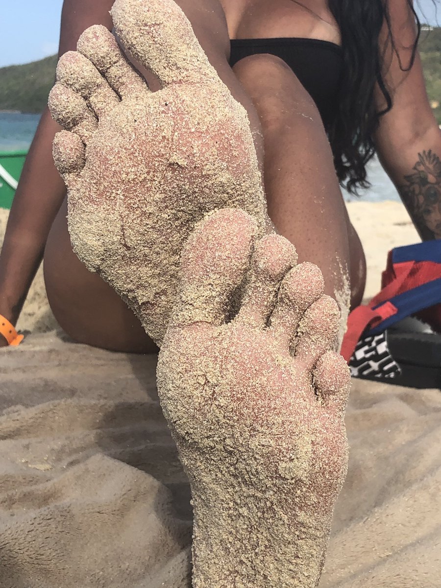 PrFindom's tweet photo. #NYCFindoms join us for Dom School (#Findom &amp; #Domination Training) on March 20! Learn how to make the most you can, easily! You don’t wanna miss this! @rtfdom @rtfindomaddict @rtpuppers @justaslave6 @kaynyce91 @AFemdom_sub #domschool #nycgirl #nyc #domtraining #femdom #findom https://t.co/Y6BNLwXomr