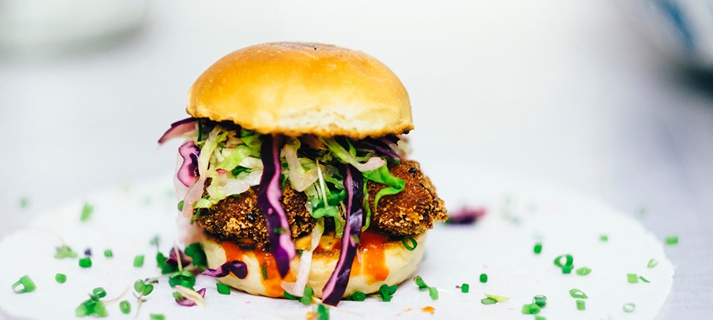 Du bist in St. Gallen und hast Hunger auf Burger?! 🍔 Kein Problem mit unserem praktischen Burger Guide: eat.ch/page/burger-gu… #burgers #stgallen #burgerguide #EATch