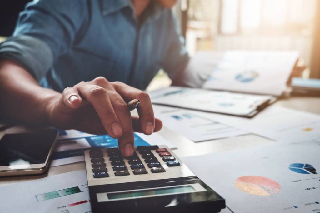 startupz_fr's tweet photo. Entreprenariat : comment gérer sa comptabilité pour un lancement réussi ? https://t.co/sC2HbRKJf3 https://t.co/HJI2rtN86D