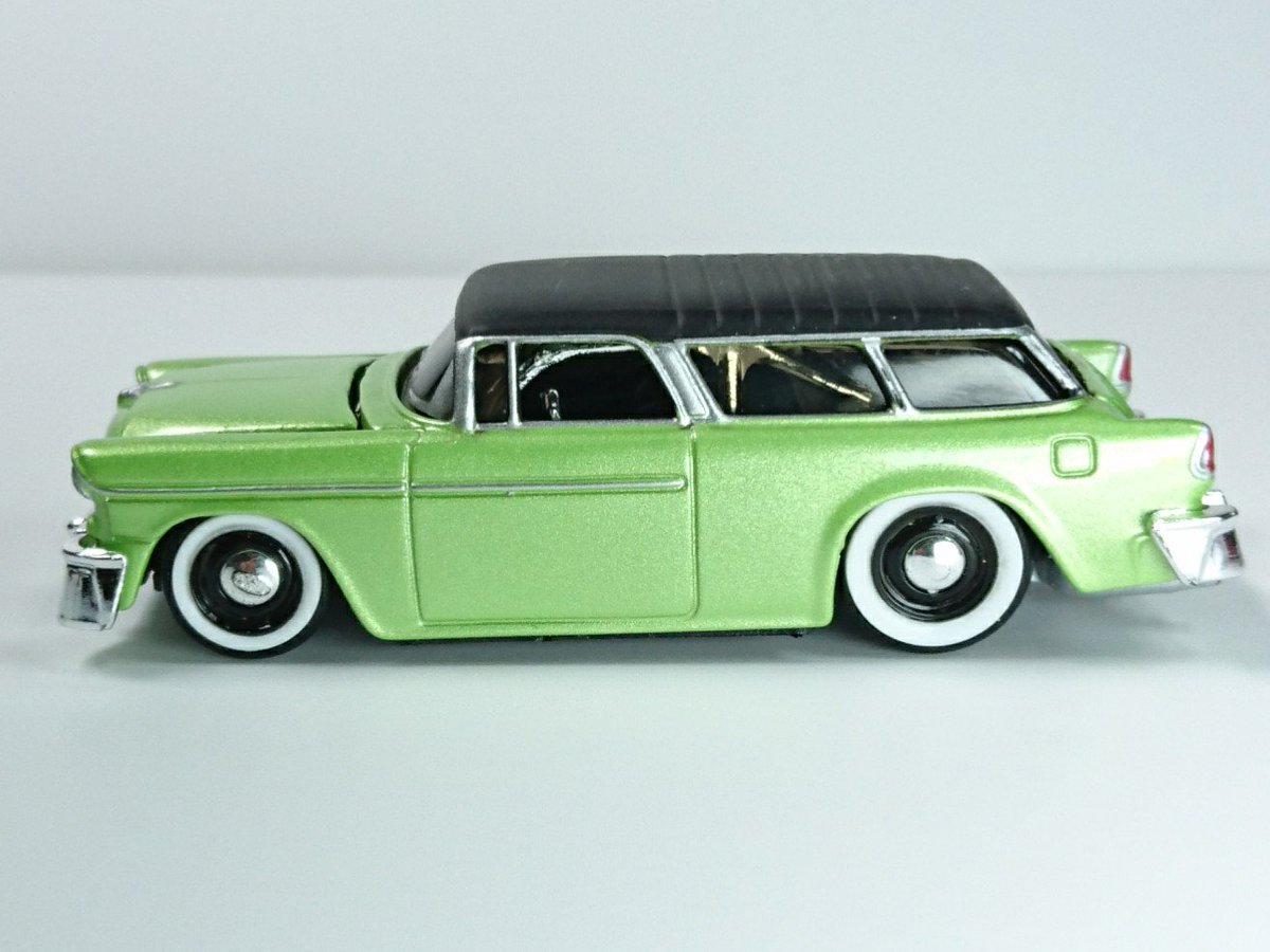アメ車とワーゲン Maisto 1955 Chevrolet Nomad トライファイブと呼ばれ愛されてるシボレーの一台 でも2ドアのステーションワゴンって使い勝手は悪そうだな ホワイトリボンのタイヤが Maisto Chevrolet Chevy Chevroletnomad Chevynomad アメ車とワーゲン Maisto 1955 Chevrolet Nomad トライファイブと呼ばれ愛されてるシボレーの一台 でも2ドアのステーションワゴンって使い勝手は悪そうだな ホワイトリボンのタイヤが Maisto Chevrolet Chevy Chevroletnomad Chevynomad
