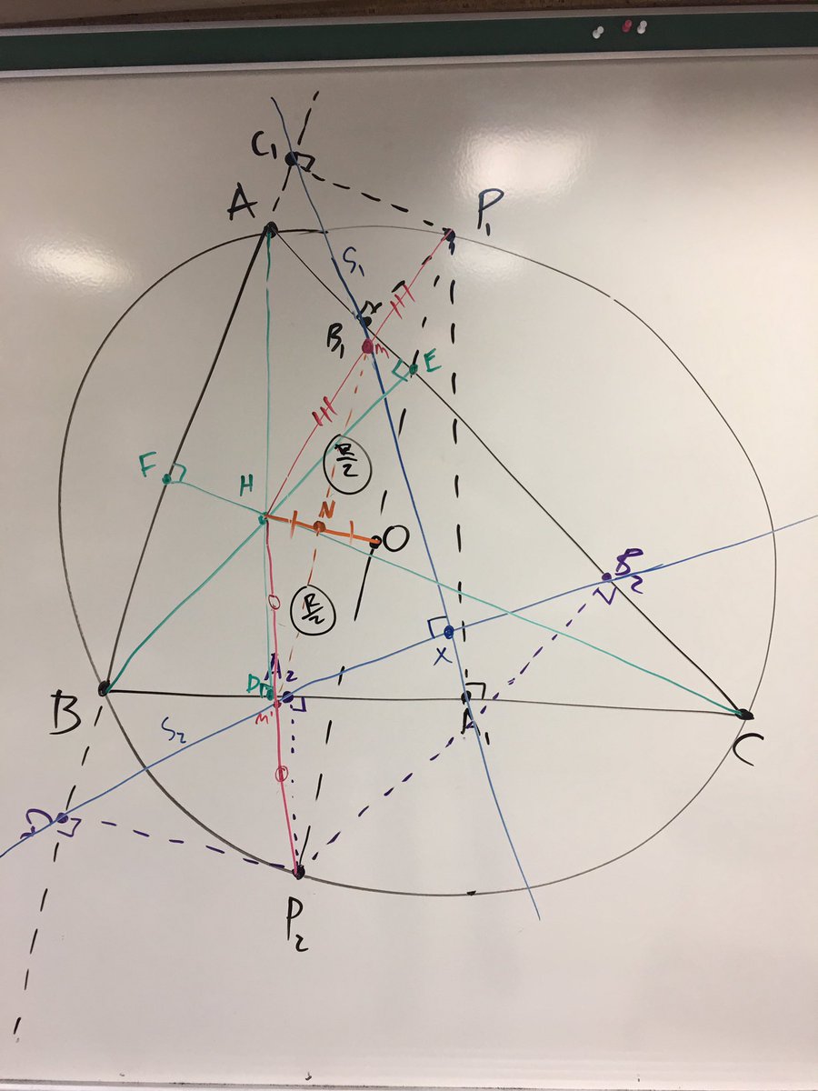 dodecahedra's tweet photo. The Simson lines of diametrically opposite points on the circumcircle are perpendicular and meet on the nine-point circle. #AdvancedGeometry https://t.co/BvwEE7OJKK