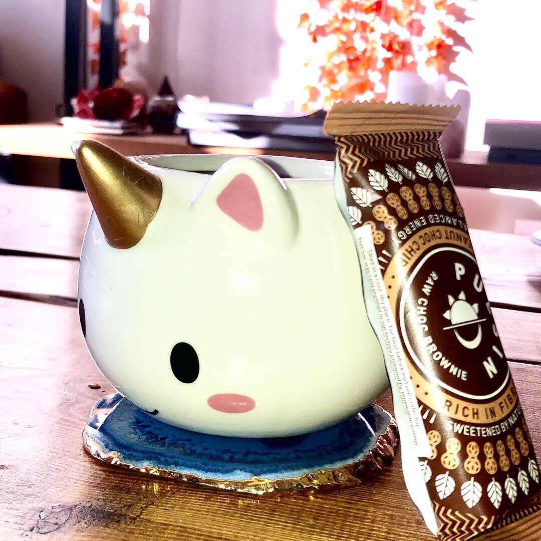 LaurieEdwards1's tweet photo. Post yoga treat of tea in a unicorn mug, obvs ๐ฆ and a @pulsinhq raw brownie ๐
How do you treat yourself after exercising?
Just look at that cute little face!
#exercise #workout #yoga #postyoga #raw #rawvegan #vegan #vegansnacks #vegansnacking https://t.co/8b9wQskYkg