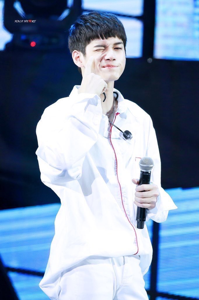 _peachxslate's tweet photo. ซองอูกับทรงผมเกาลัดน่ะสุดยอด ดื้อมาก ลูกพี่ตัวจี๊ด https://t.co/ITcYw2HkI1
