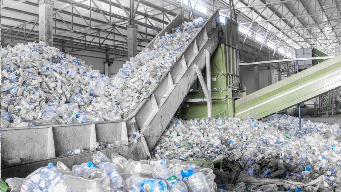 97% Of Plastic Bottles Are Recycled Under Norway's Radical Environmental Scheme
iflscience.com/environment/97…