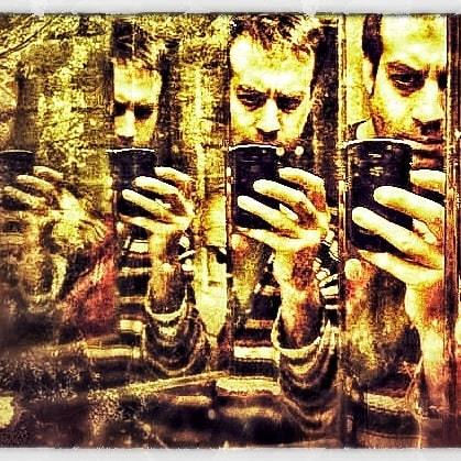 carljacobson's tweet image. Checks Phone For Likes

#narcissist #narcissism #instagramaddict #addiction #screentime #socialmediaaddict #needtounplug ift.tt/2TCrjV7