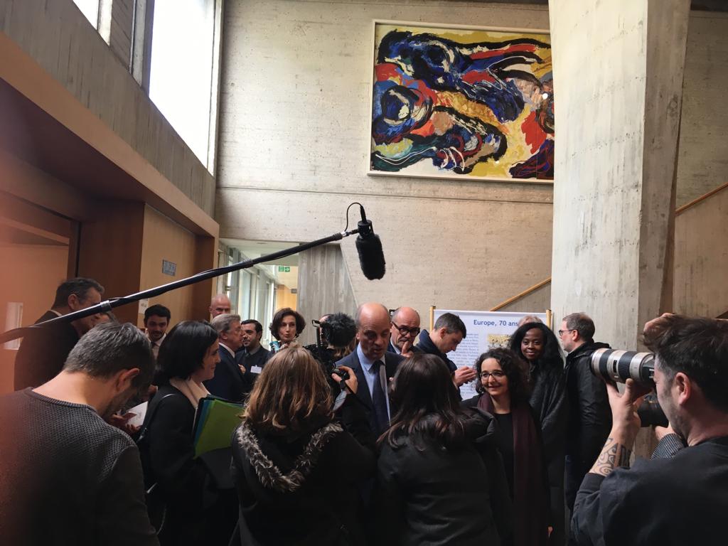 📍A l’<a href="/UNESCO_fr/">UNESCO en français</a>, lancement de la Semaine de la Presse et des Médias dans l’École #SPME2019 avec <a href="/LeCLEMI/">CLEMI</a>, <a href="/jmblanquer/">Jean-Michel Blanquer</a> &amp; <a href="/AAzoulay/">Audrey Azoulay</a>. #Information sans frontières, éducation aux données, #FakeNews… autant d’enjeux au ♥des problématiques de <a href="/reseau_canope/">Réseau Canopé</a>