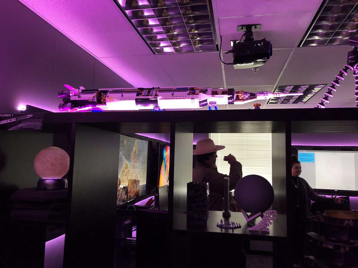 TychoGirl's tweet photo. #STEMInnovationLab at @NASAGoddard. Getting ready to experience VR! #Moon2Mars https://t.co/Tv2DOKgxG6