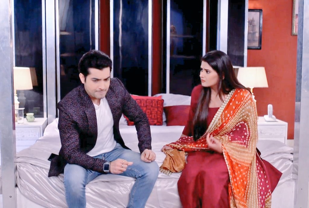 NehaS_23's tweet photo. πππππ Their hubby wify moment ππ . #tanshi #kasam #3YearsOfKasam https://t.co/QLtiYm4pA4