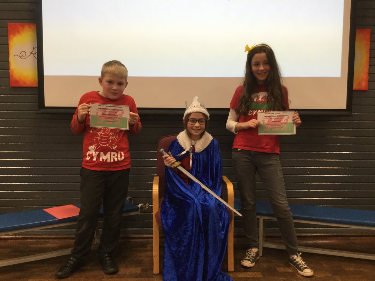 Malpas_Park's tweet photo. We celebrated a week of Wales/Welsh/Welsh Culture. To see a few photos from three of the activities then please click on the link to the school's website. Thank you #gompps https://t.co/99INiRM5RE https://t.co/14sWyhagEg