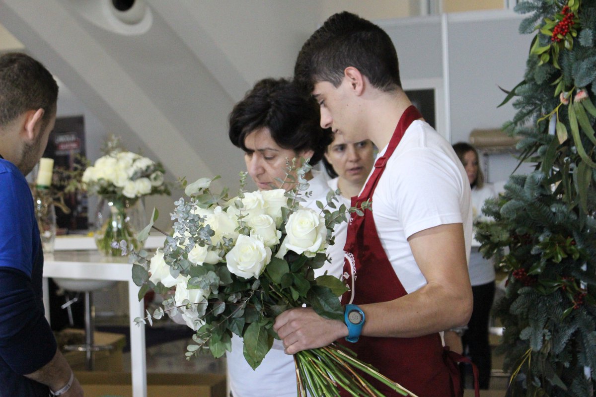 👩🏼‍🏭 Convoquem les proves d’accés als cicles formatius de Formació Professional. 

👨🏻‍💼 Els exàmens d'accés tant a grau mitjà com a grau superior seran els dies 10 i 11 de juny.

🆕 ow.ly/YTVI30nXcdP