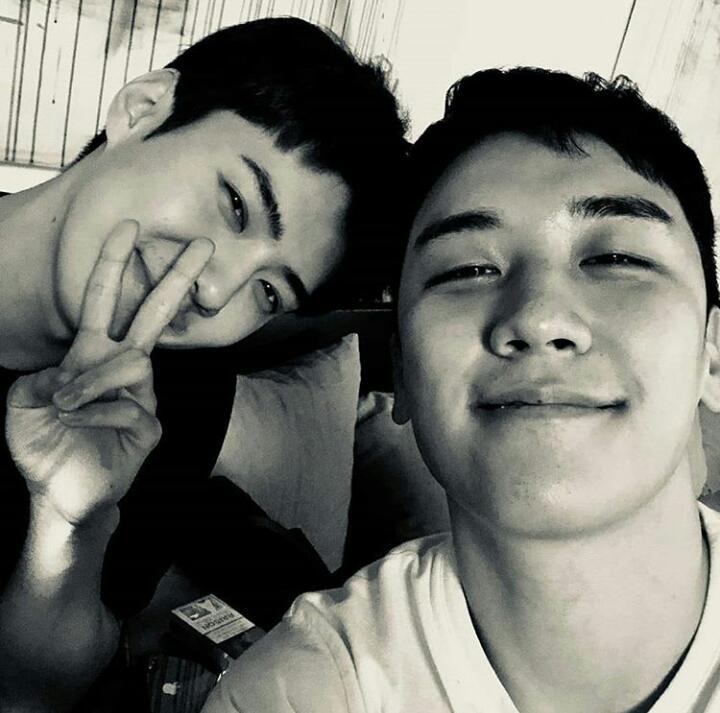 wahyusigitn16's tweet photo. SEUNGRI :(
BIGBANG? VIP? :'(
#EXOLwithVIP
#EXOLwithSEUNGRI
#ELFwithVIP
#ELFwithSEUNGRI https://t.co/lvDcZMxnF1