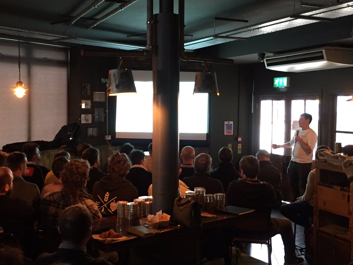 Yeast School with our boy Pip from @WicklowHops. 🔥 Talking labs, QC and propagating that beautiful yeast. 

@LoughranMalt Brewers Conference here <a href="/GradysYard/">Grady's Yard</a> with <a href="/Castle_Malting/">Castle Malting</a> and Glacier Hops. 

#brewing