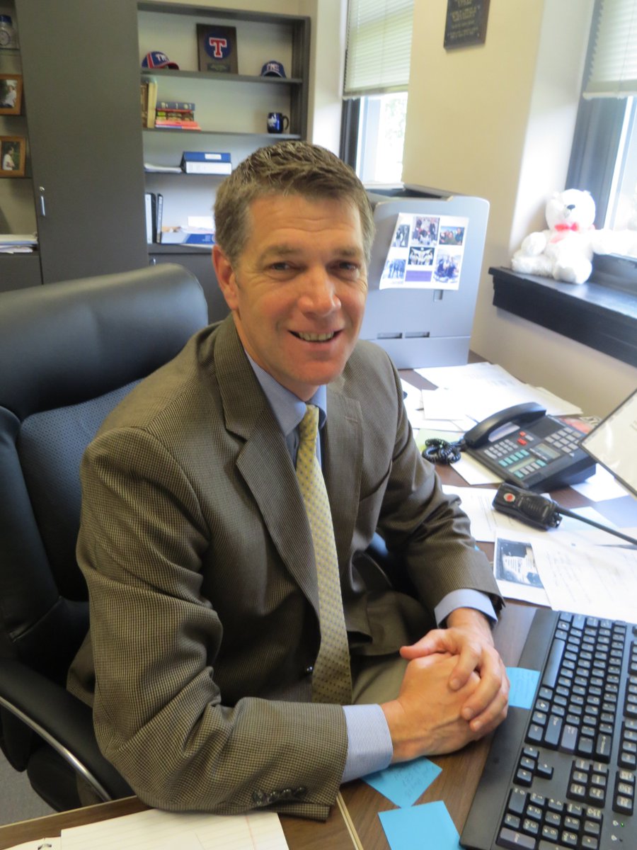 OhioCounty1's tweet image. Check out the Math4Life Profile on Ohio County Schools Federal Programs Director Walt Saunders!!!
#Math4LifeWV
#TogetherWeAchieve