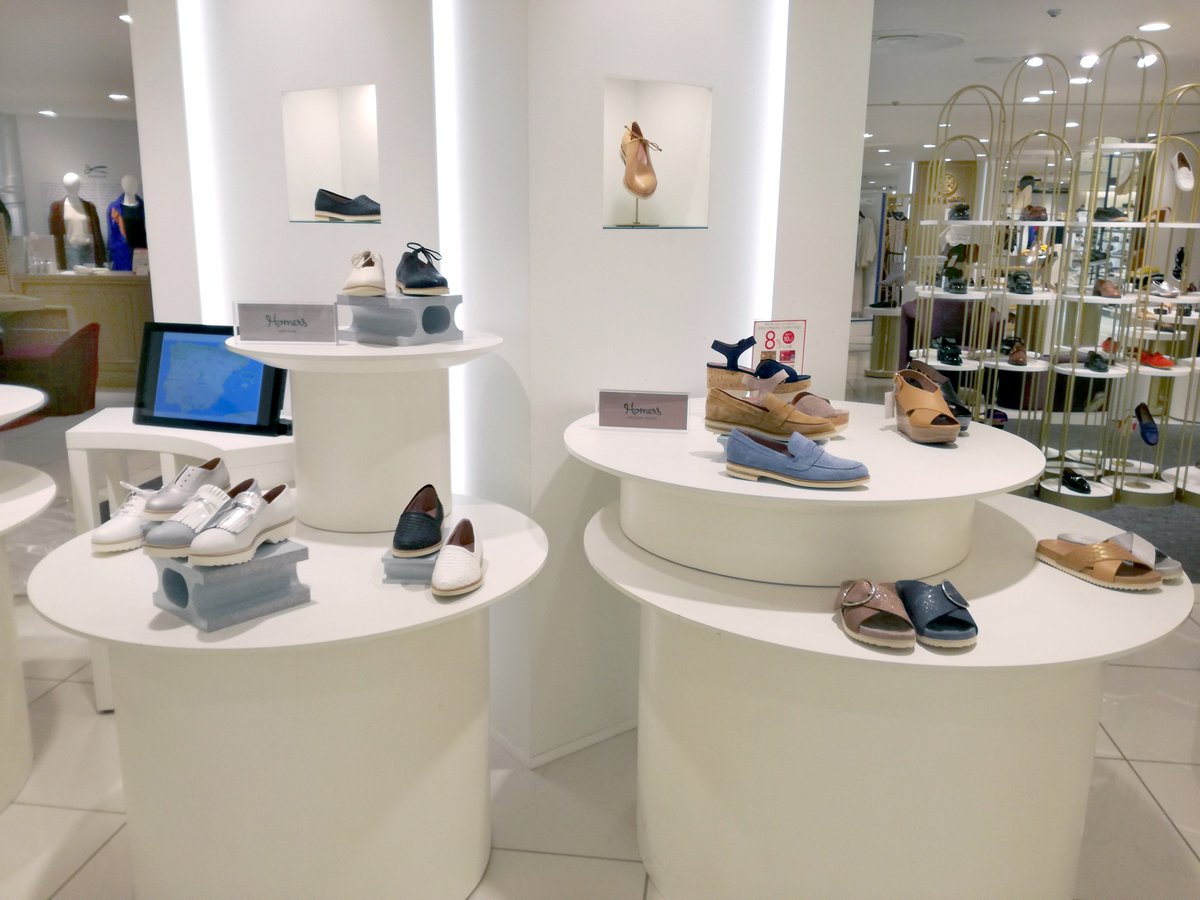 Homers_Shoes's tweet photo. 横浜髙島屋3階 シューメゾンで本日から Homers (ホーマーズ) POP UP SHOP がスタートしました。横浜にもファンが拡がっているため、今回初めての開催です。3月17日(日)までの開催です。#Homers #HomersInJapan #PopUpStore #SS19 https://t.co/JOjRBTfdqY
