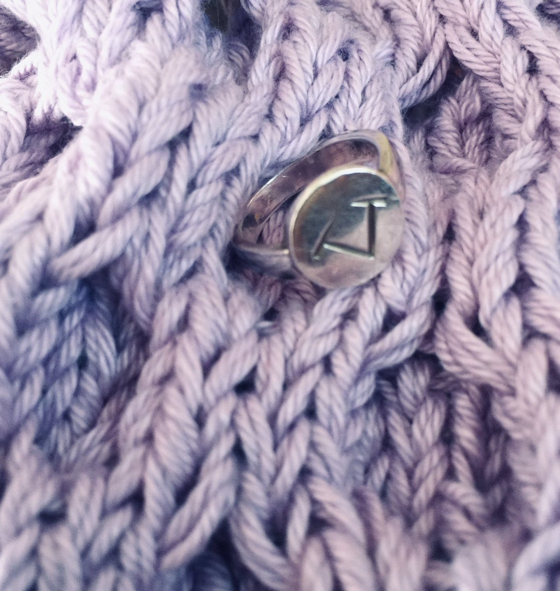 VickyRupping's tweet photo. #vegansinsouthafrica #southafricavegans #southafrica  #veganfashion #plantbased #veganknitwear #veganrunner #yoga #yogi #veganknit #womenswear #ladiesfashion #style #stylist #fashion #blogger #artist #fashionista  #fashiondesigner #textiles #textures #knitting #vickyrupping #shop https://t.co/9Kgbas3k5h