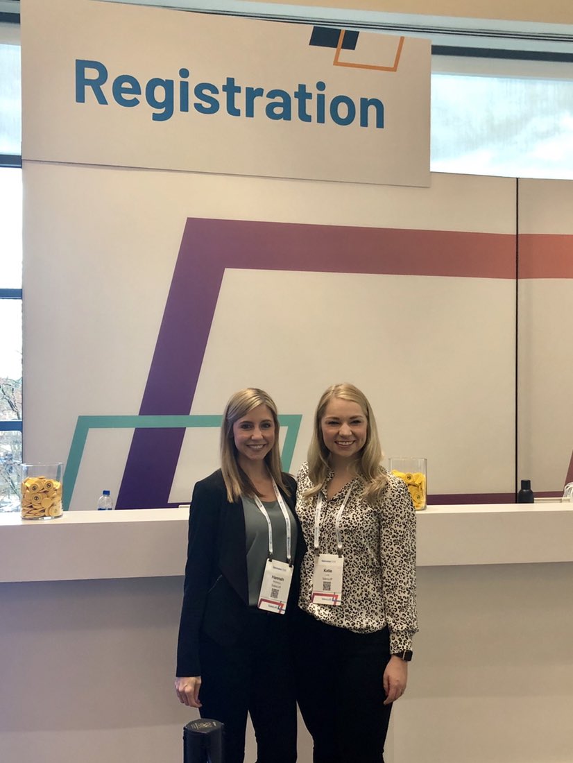 katiejlutz's tweet photo. Reg queens 2018 ➡️ 2019  #Rainmaker19 #SalesLove @hpendleton316 https://t.co/wE9UJQfUpv