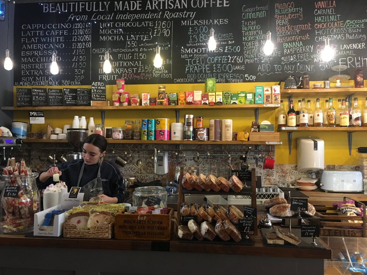 Start the week off right with a coffee from Fraser's Coffee &amp; Co in nearby Gillingham #Keepitkentkb