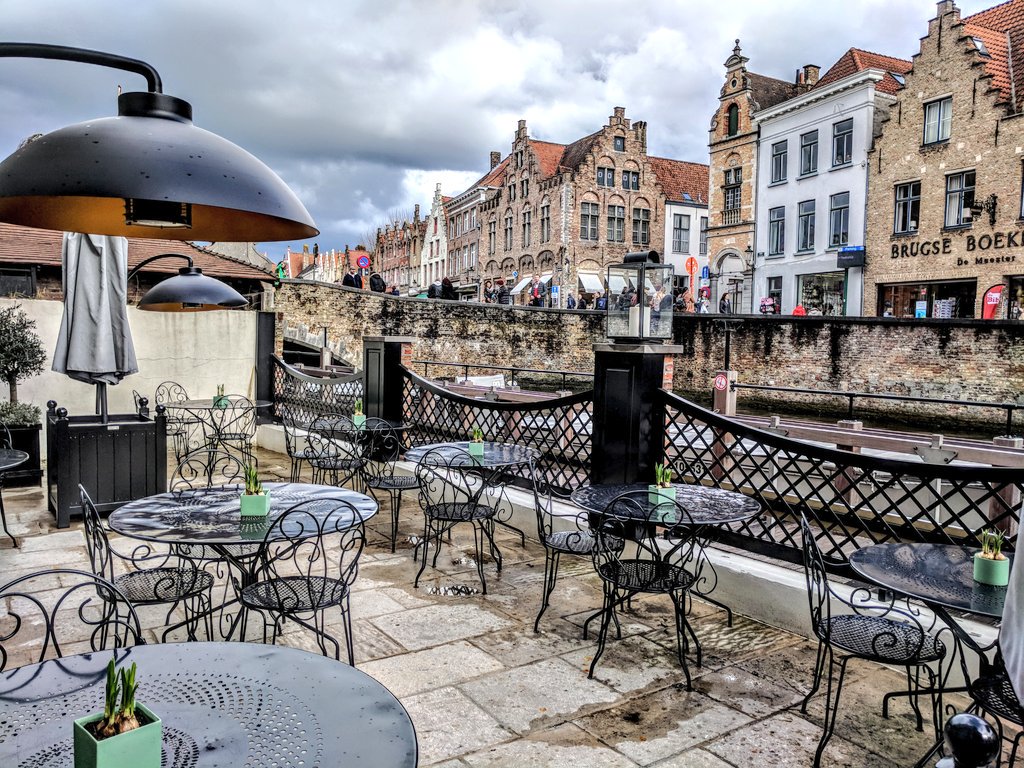 AmandaThurlow's tweet photo. This time last year I was exploring North Belgium for events with @meetinflanders: hotels, brewery tours, group travel, chocolate making, convention centres &amp; a zoo! #MeetinFlanders

If you missed it head over to my blog to find out what I discovered https://t.co/5ESk1z3YgB https://t.co/YKPSZybzs0