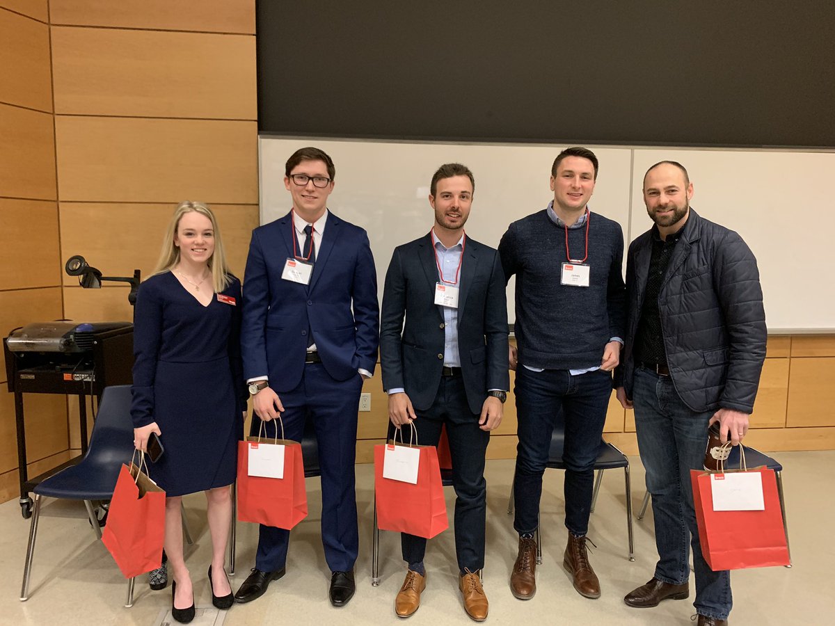 BrockSPMA's tweet photo. And that’s a wrap on our first panel! Thank you all the alumni that spoke as well as to the students, faculty and other alumni for the great questions! #AlumniDay https://t.co/YGeqXAXZH6