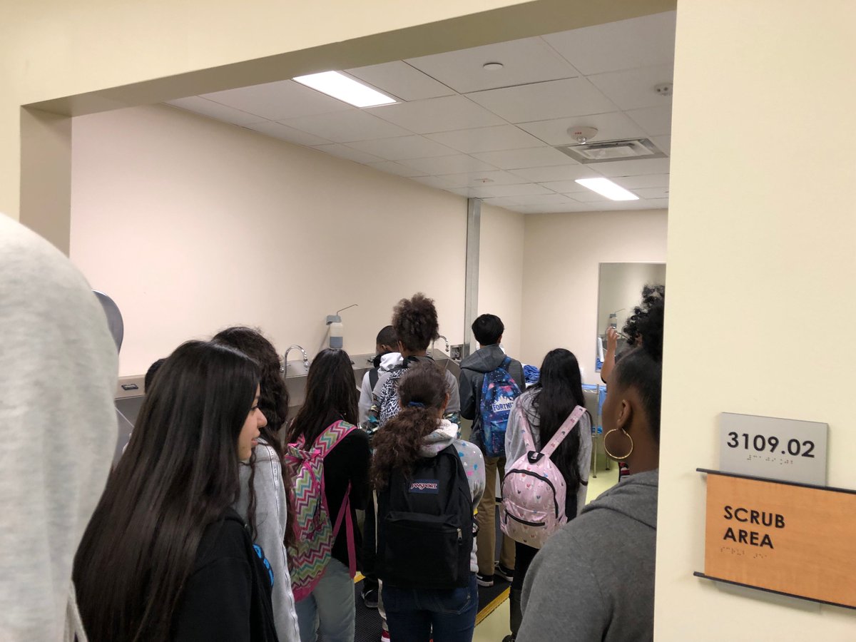Decker University tweet media