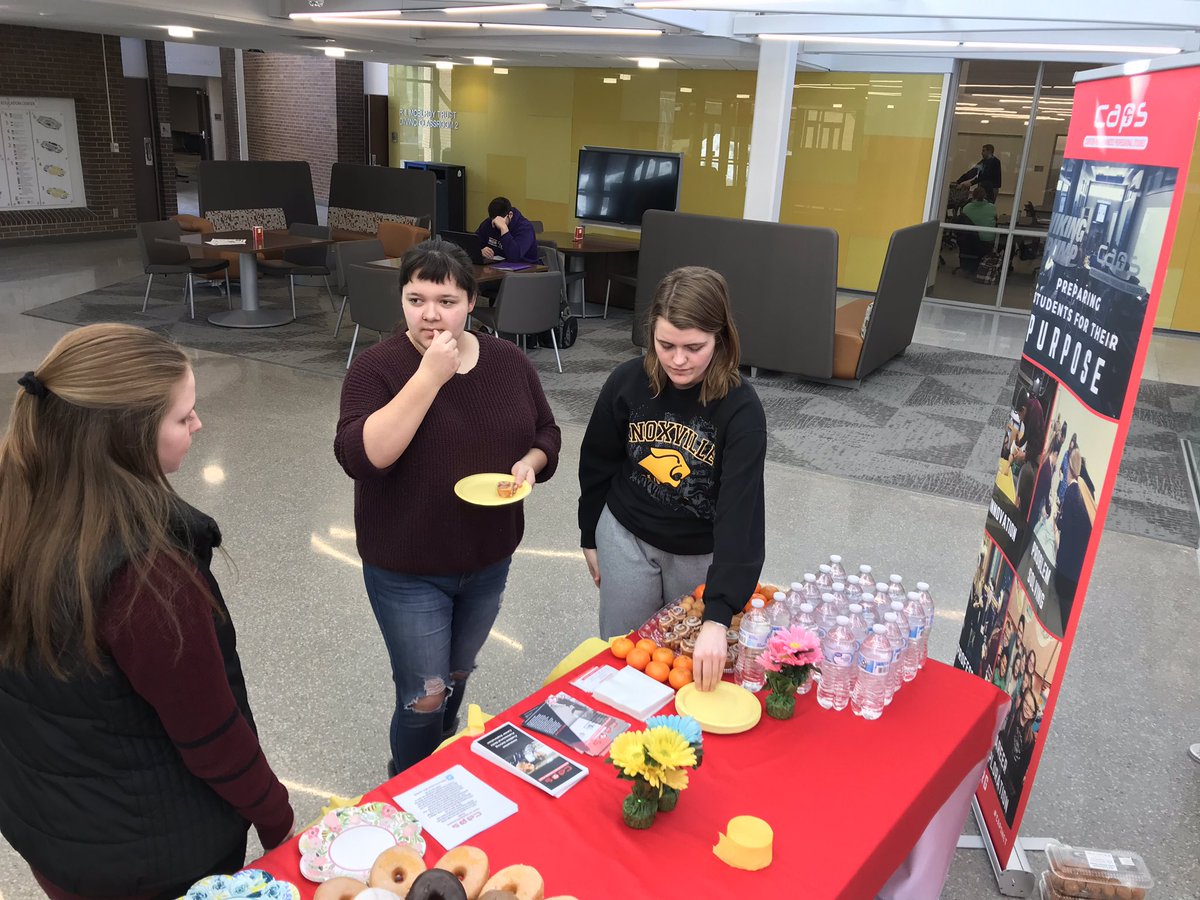 CF_CAPSEdu's tweet photo. Fun CAPS Edu social planned by the associates- thanks to students (and CAPS Alum!) and staff for stopping by! #realworldlearning #everystudenteveryday #donutsplease https://t.co/IaXkRkGKsO