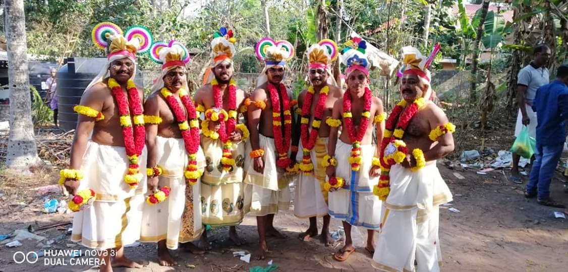ir_elevant_'s tweet photo. Today is Bharani nakshatra day of the month of Kumbham according to Kollavarsham (Malayalam calendar)
Auspicious festival day of Bhagavati, mother Goddess #Bhadrakali
For the people of Onattukara, today is the festival of Chettikulangara Devi, their Bharadevata
#GodsOwnCountry https://t.co/2njscsQCxW