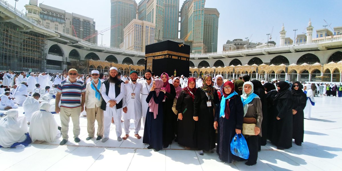 SehriyarTurizm's tweet photo. 2019 Şubat Umre Kafilemiz'den 14 Günlük grubumuz; Umre vazifelerini tamamlayarak Türkiye'ye dönüş yapmışlardır.

Misafirlerimize, Umre ile arınmış bir ömür diler, Şehr-i Yâr Turizm'i tercih ettikleri için çok teşekkür ederiz.

#Umre #ömür #şubat #teşekkürler #ŞehriYarTurizm https://t.co/FzhsXF9k7a