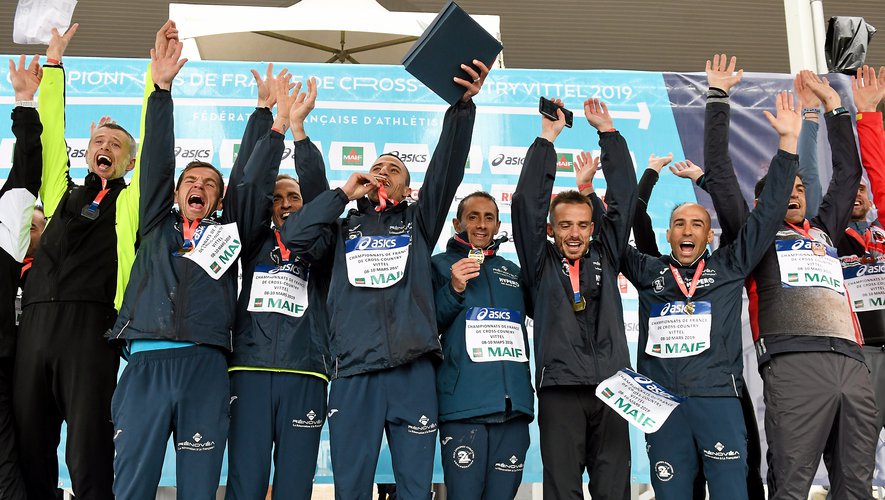 MidiLibreSports's tweet image. #Crosscountry #Alès De l’or et de l’argent ramenés par les athlètes de l'#AC2A en Cévennes midilibre.fr/2019/03/11/cro…