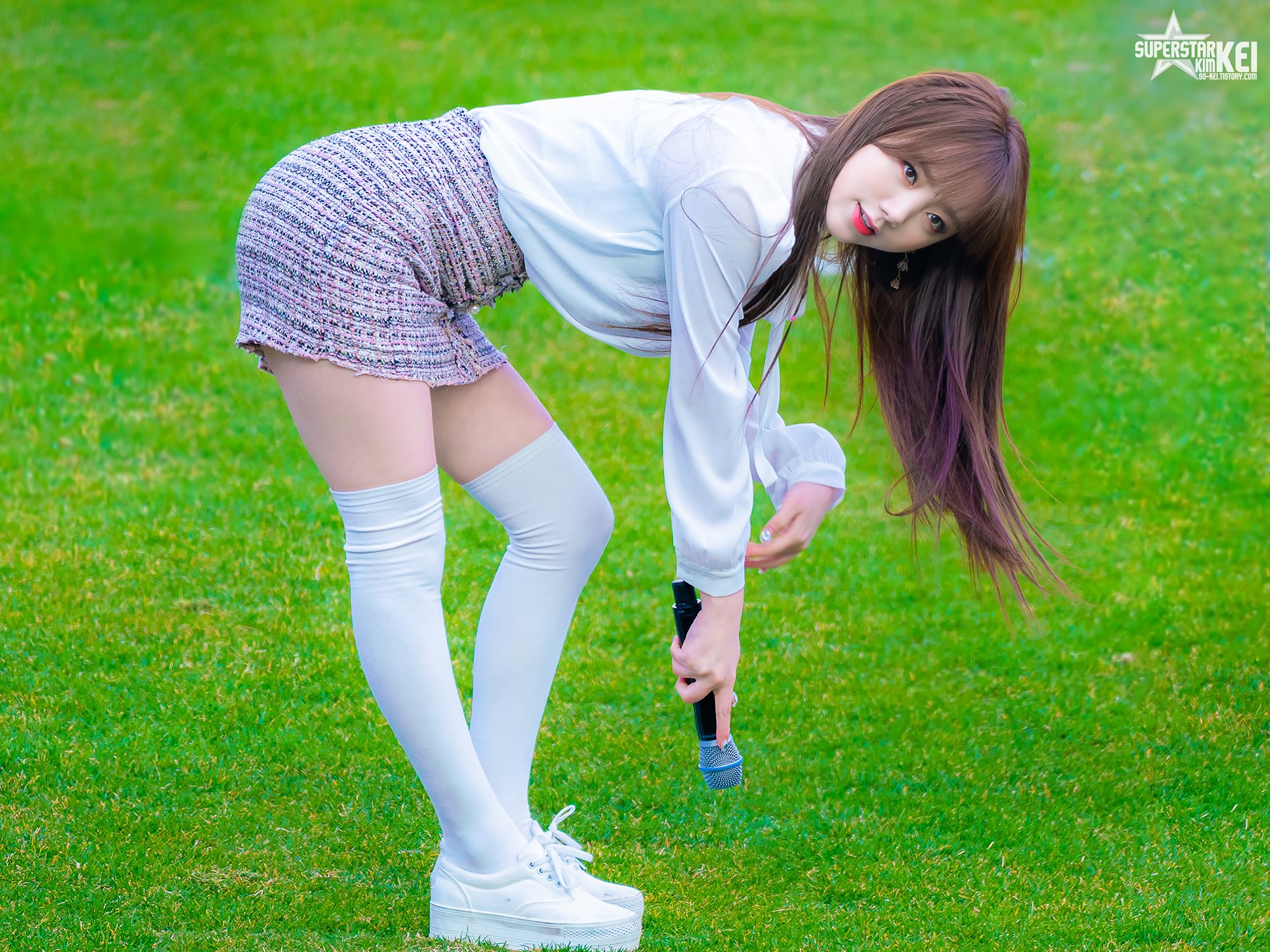 D1YfFAJU4AAA7Lh.jpg:orig