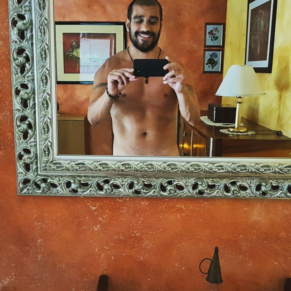 JoelSepelJOELSE's tweet photo. Life's a gift, so everyone should live to the fullest. Don't judge, never!
#JoelSe #JoelSepel #JoeleSepel #joelse #JOELSE #joelsepel #JOELSEPEL #joelesepel #JOELESEPEL #XXL24 #Singer #performer #SICILIAN #24CMS #italianperformer #italiansinger #XXLAPLHA #AnAplha #alphatop #theone https://t.co/7znRqWbpS8