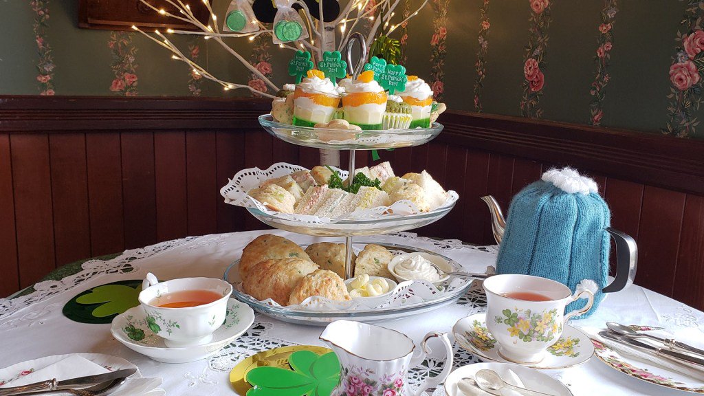 Even High Tea will go Green on St. Patrick’s Day londonheritagefarm.ca/news/?p=6522