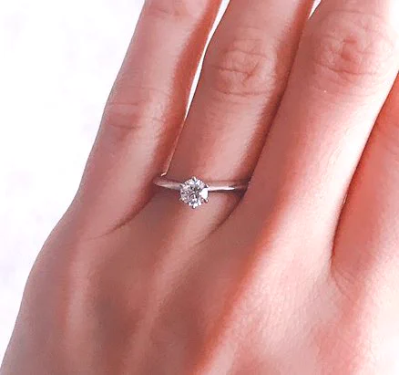婚約指輪が盗まれました。どうか情報提供をお願い致します！