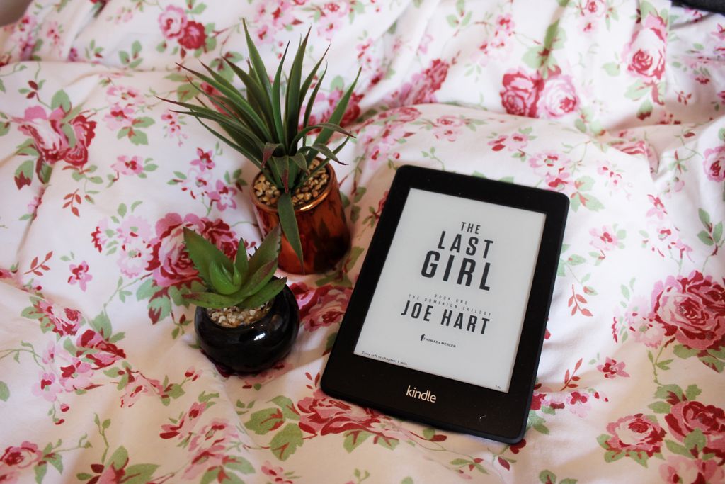 The Last Girl Book Review!
•
buff.ly/2zcBsLJ
•
#lastgirl #girl #joehart #books #book #BookWorm #bookshelf #reading #stories #fairytales #writtenworld #story <a href="/Cbeechat/">beechat</a> <a href="/allthoseblogs/">All Those Blogs!</a> #blog #blogger #bloggerstribe #bloggers #GRLPOWR #TeacupClub