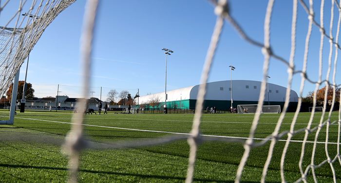 fulhamfcevents's tweet image. Looking for a space for a corporate football match or a team build event? The Fulham FC training ground at Motspur Park has availability this summer with both indoor and outdoor options available.  Contact events@fulhamfc.com or 0203 841 9049  #pitch # #teambuilding #outdoors